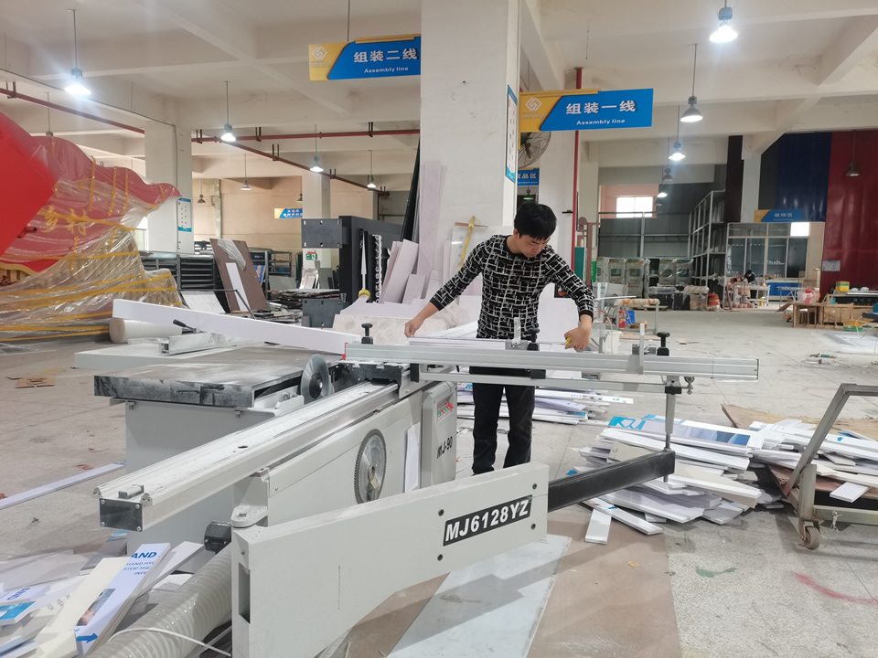 標(biāo)識牌策劃、設(shè)計、落地的一對一服務(wù)--【巨匠標(biāo)識，標(biāo)識制作廠家】