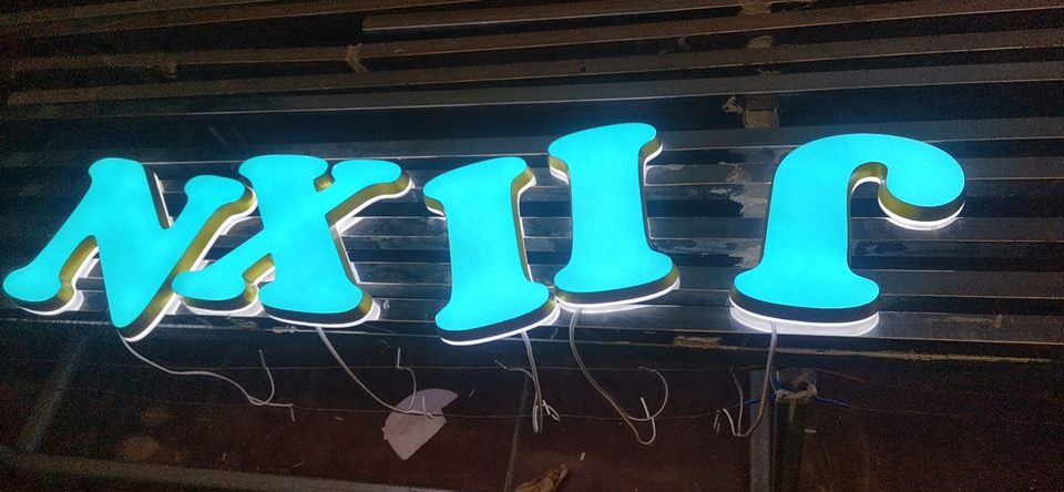 發(fā)光字最小可以做到多大--【巨匠標(biāo)識(shí)，標(biāo)識(shí)制作廠家】